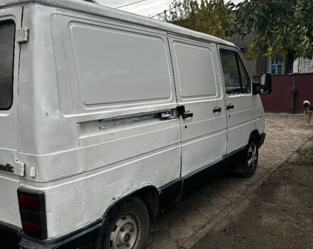 Рено Трафик 1999 в Кривом Роге на Automoto.ua Белый Рено Трафик, объемом двигателя 2.1 л и пробегом 320 тыс. км за 2100 $, фото 4 на Automoto.ua