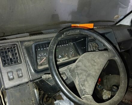 Белый Рено Трафик, объемом двигателя 2 л и пробегом 250 тыс. км за 1000 $, фото 6 на Automoto.ua