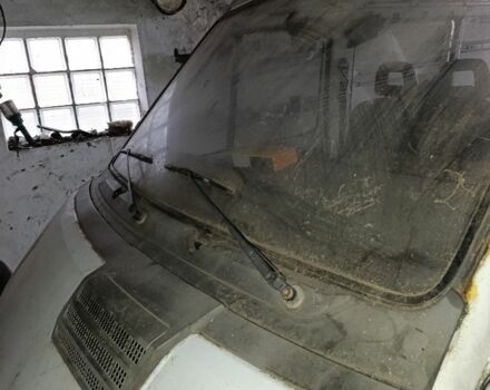 Белый Рено Трафик, объемом двигателя 2 л и пробегом 250 тыс. км за 1000 $, фото 4 на Automoto.ua