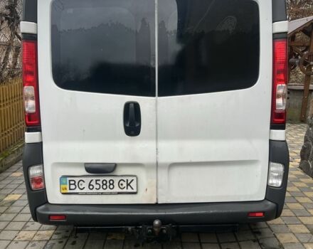 Белый Рено Трафик, объемом двигателя 1.9 л и пробегом 345 тыс. км за 6000 $, фото 1 на Automoto.ua