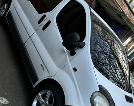 Белый Рено Трафик, объемом двигателя 1.9 л и пробегом 450 тыс. км за 7999 $, фото 10 на Automoto.ua