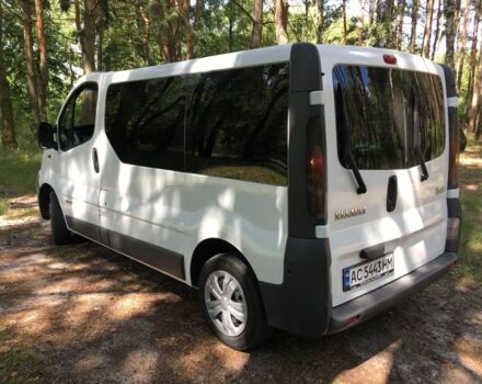 Белый Рено Трафик, объемом двигателя 1.9 л и пробегом 343 тыс. км за 5100 $, фото 6 на Automoto.ua