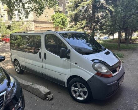 Белый Рено Трафик, объемом двигателя 1.9 л и пробегом 450 тыс. км за 7999 $, фото 1 на Automoto.ua