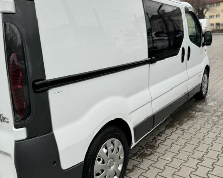 Белый Рено Трафик, объемом двигателя 1.9 л и пробегом 340 тыс. км за 6500 $, фото 3 на Automoto.ua