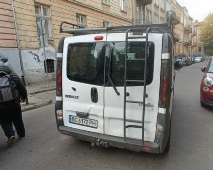 Белый Рено Трафик, объемом двигателя 1.9 л и пробегом 311 тыс. км за 3800 $, фото 1 на Automoto.ua