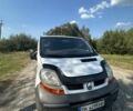 Белый Рено Трафик, объемом двигателя 1.9 л и пробегом 300 тыс. км за 6000 $, фото 2 на Automoto.ua