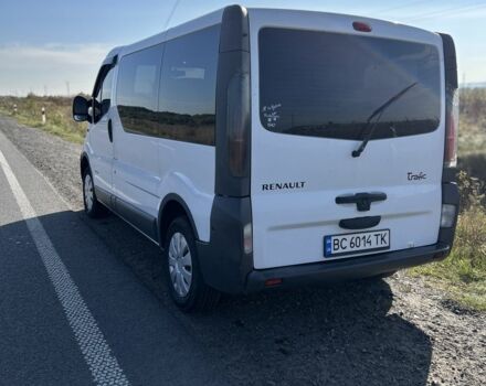 Белый Рено Трафик, объемом двигателя 1.9 л и пробегом 270 тыс. км за 6300 $, фото 3 на Automoto.ua
