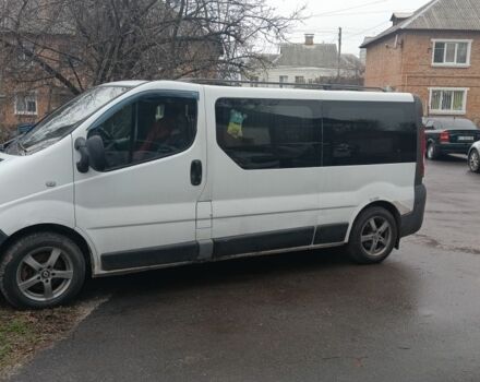 Белый Рено Трафик, объемом двигателя 1.9 л и пробегом 240 тыс. км за 6100 $, фото 2 на Automoto.ua