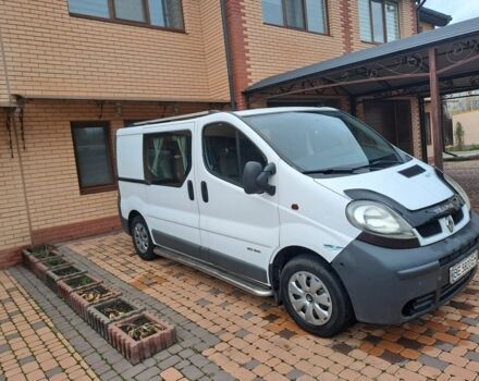 Белый Рено Трафик, объемом двигателя 1.9 л и пробегом 329 тыс. км за 6500 $, фото 3 на Automoto.ua