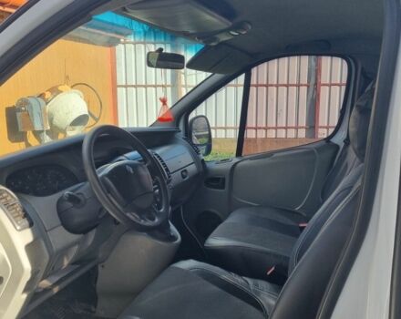 Білий Рено Трафік, об'ємом двигуна 1.9 л та пробігом 288 тис. км за 4500 $, фото 5 на Automoto.ua