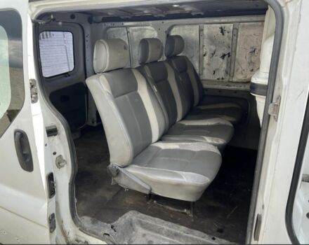 Білий Рено Трафік, об'ємом двигуна 1.9 л та пробігом 255 тис. км за 5350 $, фото 6 на Automoto.ua