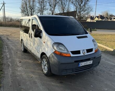 Белый Рено Трафик, объемом двигателя 1.9 л и пробегом 390 тыс. км за 6000 $, фото 5 на Automoto.ua