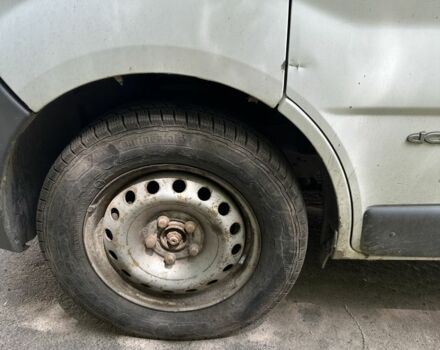 Білий Рено Трафік, об'ємом двигуна 1.9 л та пробігом 284 тис. км за 7400 $, фото 4 на Automoto.ua