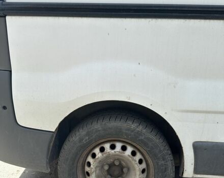 Білий Рено Трафік, об'ємом двигуна 1.9 л та пробігом 284 тис. км за 7400 $, фото 6 на Automoto.ua