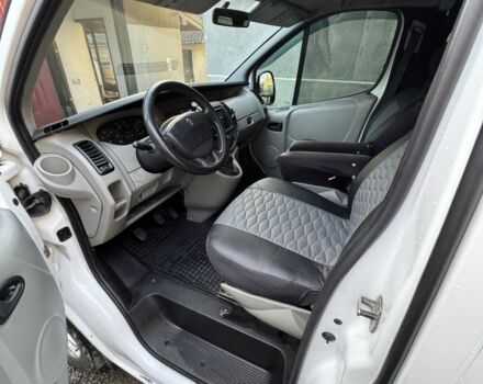 Белый Рено Трафик, объемом двигателя 1.9 л и пробегом 390 тыс. км за 6000 $, фото 12 на Automoto.ua