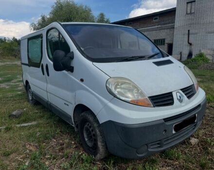 Белый Рено Трафик, объемом двигателя 2 л и пробегом 165 тыс. км за 4300 $, фото 4 на Automoto.ua