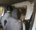 Белый Рено Трафик, объемом двигателя 2 л и пробегом 300 тыс. км за 4000 $, фото 3 на Automoto.ua