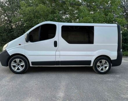 Белый Рено Трафик, объемом двигателя 1.9 л и пробегом 286 тыс. км за 6500 $, фото 3 на Automoto.ua