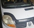 Белый Рено Трафик, объемом двигателя 2 л и пробегом 300 тыс. км за 4000 $, фото 1 на Automoto.ua