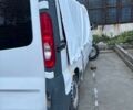 Белый Рено Трафик, объемом двигателя 1.9 л и пробегом 298 тыс. км за 1100 $, фото 1 на Automoto.ua