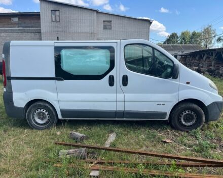 Белый Рено Трафик, объемом двигателя 2 л и пробегом 165 тыс. км за 4300 $, фото 2 на Automoto.ua