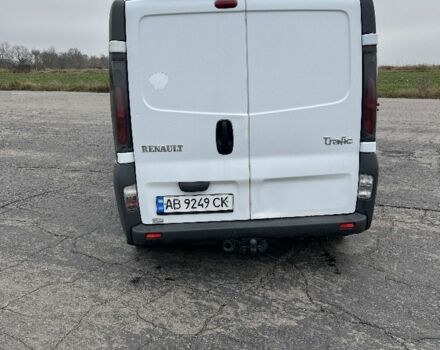 Белый Рено Трафик, объемом двигателя 1.9 л и пробегом 731 тыс. км за 6399 $, фото 4 на Automoto.ua