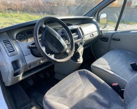 Белый Рено Трафик, объемом двигателя 2 л и пробегом 275 тыс. км за 4900 $, фото 10 на Automoto.ua
