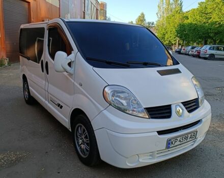 Белый Рено Трафик, объемом двигателя 2 л и пробегом 324 тыс. км за 7450 $, фото 1 на Automoto.ua