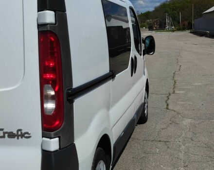 Белый Рено Трафик, объемом двигателя 2 л и пробегом 483 тыс. км за 6900 $, фото 6 на Automoto.ua