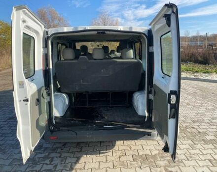 Белый Рено Трафик, объемом двигателя 2 л и пробегом 275 тыс. км за 4900 $, фото 22 на Automoto.ua