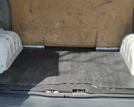 Белый Рено Трафик, объемом двигателя 2 л и пробегом 483 тыс. км за 6900 $, фото 13 на Automoto.ua