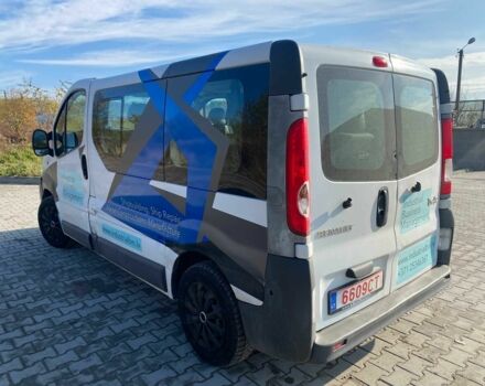 Белый Рено Трафик, объемом двигателя 2 л и пробегом 275 тыс. км за 4900 $, фото 2 на Automoto.ua