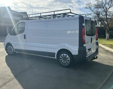 Белый Рено Трафик, объемом двигателя 2.5 л и пробегом 355 тыс. км за 11648 $, фото 3 на Automoto.ua