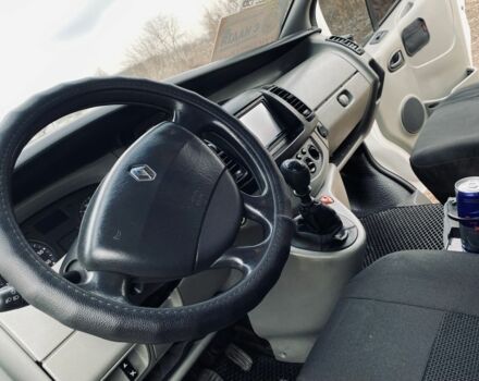Рено Трафик 2008 в Березань на Automoto.ua Белый Рено Трафик, объемом двигателя 2 л и пробегом 254 тыс. км за 10000 $, фото 4 на Automoto.ua