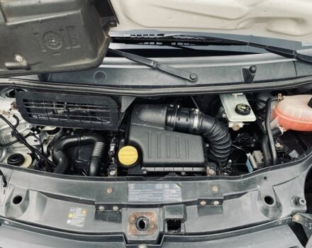 Рено Трафик 2008 в Березань на Automoto.ua Белый Рено Трафик, объемом двигателя 2 л и пробегом 254 тыс. км за 10000 $, фото 2 на Automoto.ua