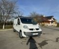 Белый Рено Трафик, объемом двигателя 2.5 л и пробегом 355 тыс. км за 11648 $, фото 1 на Automoto.ua