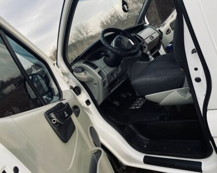 Рено Трафик 2008 в Березань на Automoto.ua Белый Рено Трафик, объемом двигателя 2 л и пробегом 254 тыс. км за 10000 $, фото 3 на Automoto.ua