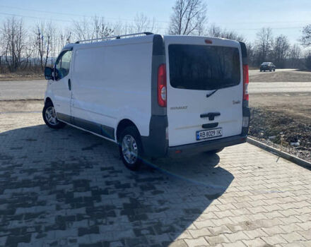 Белый Рено Трафик, объемом двигателя 2.5 л и пробегом 309 тыс. км за 7700 $, фото 22 на Automoto.ua