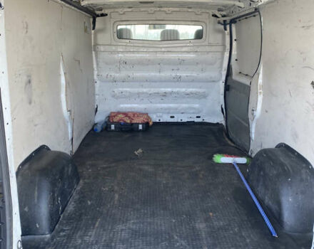 Белый Рено Трафик, объемом двигателя 2.5 л и пробегом 309 тыс. км за 7700 $, фото 9 на Automoto.ua