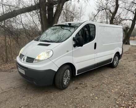 Белый Рено Трафик, объемом двигателя 2 л и пробегом 260 тыс. км за 10600 $, фото 4 на Automoto.ua