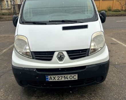 Белый Рено Трафик, объемом двигателя 2 л и пробегом 283 тыс. км за 9500 $, фото 7 на Automoto.ua