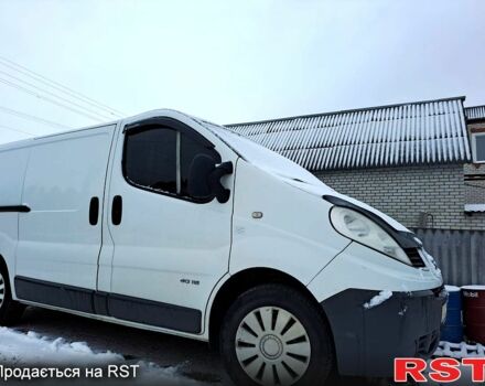 Білий Рено Трафік, об'ємом двигуна 2 л та пробігом 316 тис. км за 8900 $, фото 3 на Automoto.ua