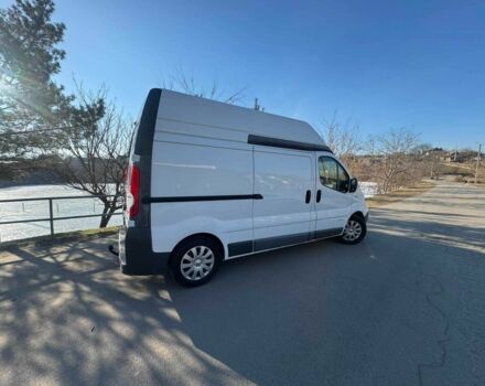 Белый Рено Трафик, объемом двигателя 2 л и пробегом 333 тыс. км за 8000 $, фото 1 на Automoto.ua