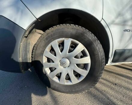 Белый Рено Трафик, объемом двигателя 2 л и пробегом 333 тыс. км за 8000 $, фото 10 на Automoto.ua