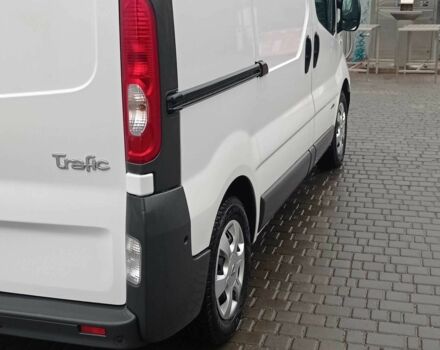 Белый Рено Трафик, объемом двигателя 2 л и пробегом 356 тыс. км за 11230 $, фото 4 на Automoto.ua