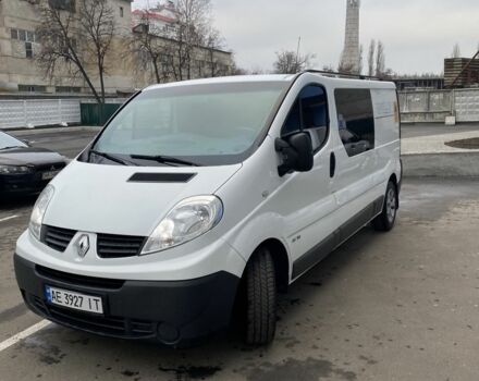 Белый Рено Трафик, объемом двигателя 2 л и пробегом 260 тыс. км за 11300 $, фото 1 на Automoto.ua