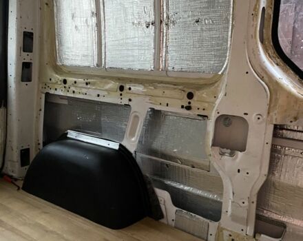 Белый Рено Трафик, объемом двигателя 2 л и пробегом 260 тыс. км за 11300 $, фото 16 на Automoto.ua