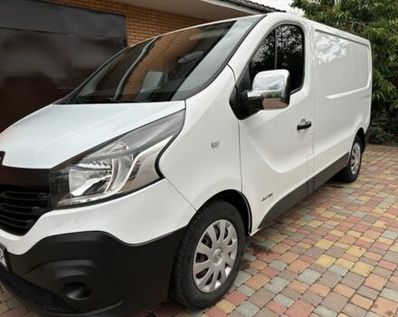 Белый Рено Трафик, объемом двигателя 1.6 л и пробегом 235 тыс. км за 12000 $, фото 7 на Automoto.ua