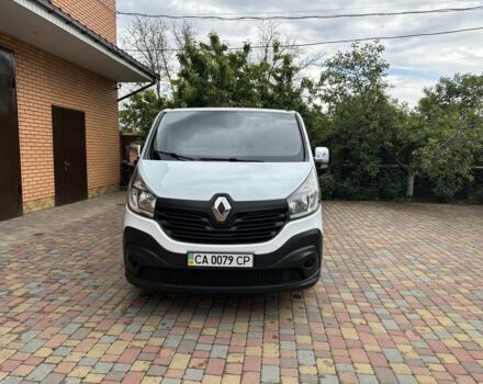 Белый Рено Трафик, объемом двигателя 1.6 л и пробегом 235 тыс. км за 12000 $, фото 1 на Automoto.ua