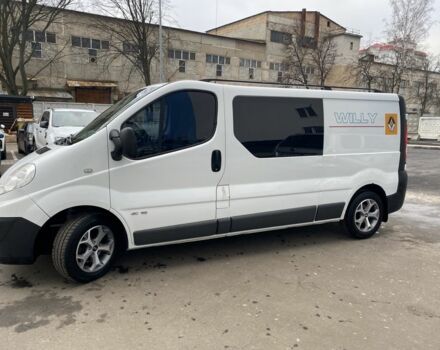 Белый Рено Трафик, объемом двигателя 2 л и пробегом 260 тыс. км за 11300 $, фото 2 на Automoto.ua